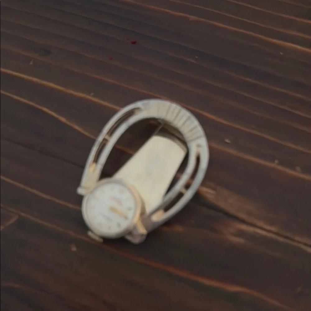 1950 base metal Watch Clip with Unique Design